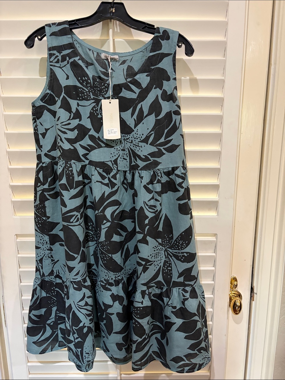 Bellaunbra Sleeveless Blue Floral Tiered Dress. Size XS  NWT